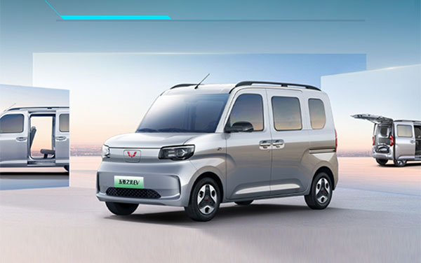 5.78萬上市，五菱之光EV305進取型，純電多面手