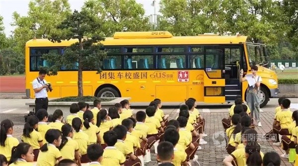 中通客車