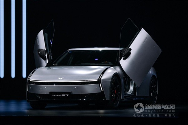 小鵬全新P7