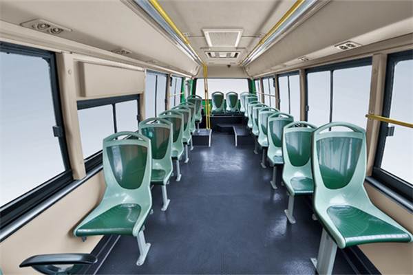 金旅XML6809JEV70C公交車(chē)（純電動(dòng)10-35座）
