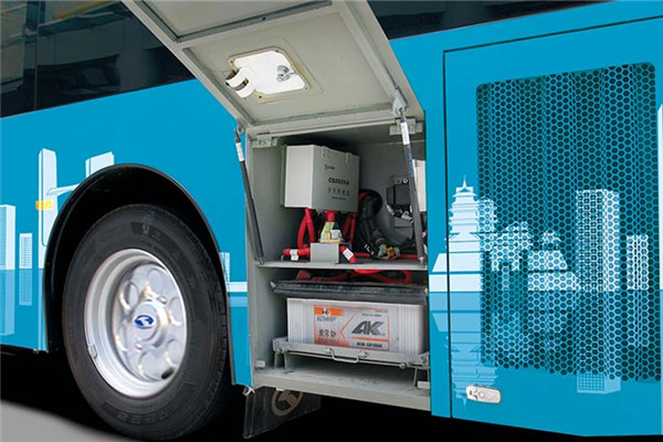 金龍XMQ6850AGCHEVD51公交車（柴油/電混動國五10-30座）