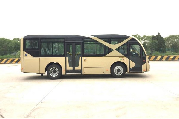 青年JNP6833BEVP公交車（純電動(dòng)10-30座）
