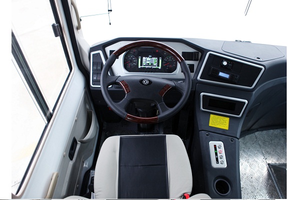 東風(fēng)超龍EQ6670CBEVT公交車(chē)（純電動(dòng)10-21座）