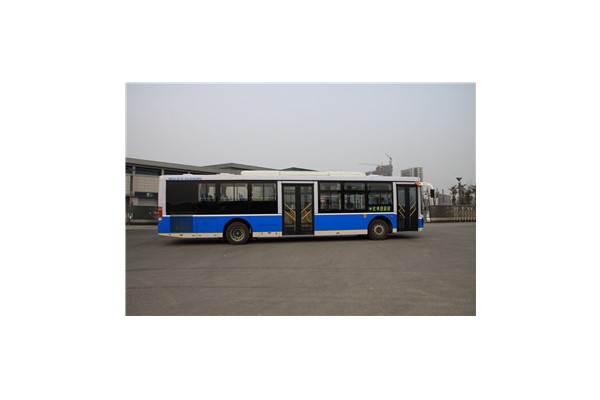 申沃SWB6127CHEV2公交車(chē)（柴油/電混動(dòng)國(guó)五20-36座）