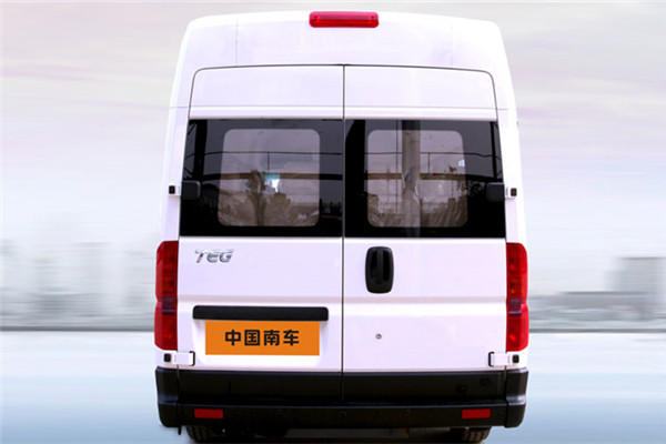 中車時代電動TEG6600EV03客車（純電動10-17座）