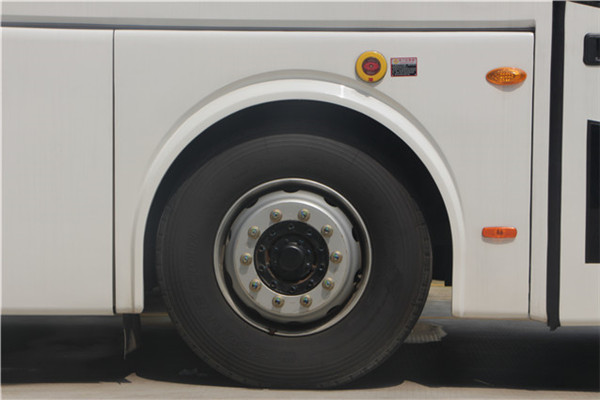 開沃NJL6117BEV31客車（純電動(dòng)24-48座）