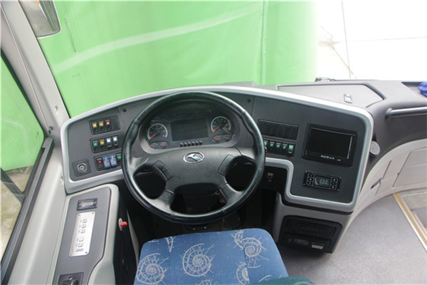 開沃NJL6117BEV31客車（純電動(dòng)24-48座）