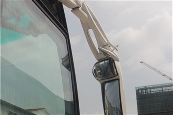 南京金龍NJL6117BEVG公交車(chē)（純電動(dòng)24-48座）