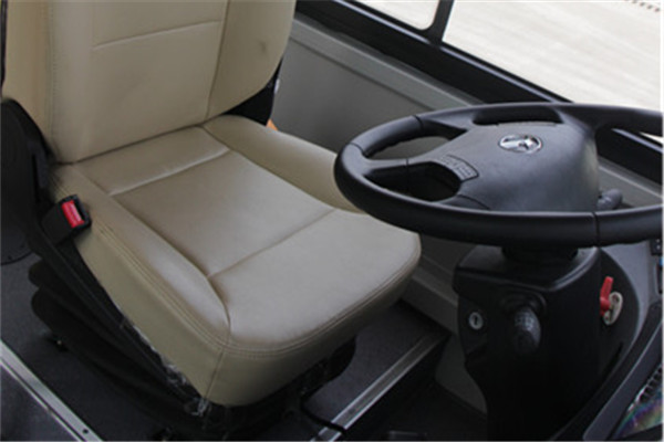開沃NJL6680BEV6公交車（純電動10-25座）