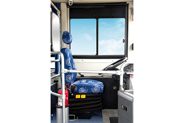 開沃NJL6100BEV43公交車（純電動10-37座）