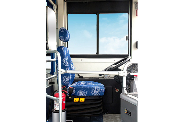 開(kāi)沃NJL6100EV8公交車(chē)（純電動(dòng)19-37座）