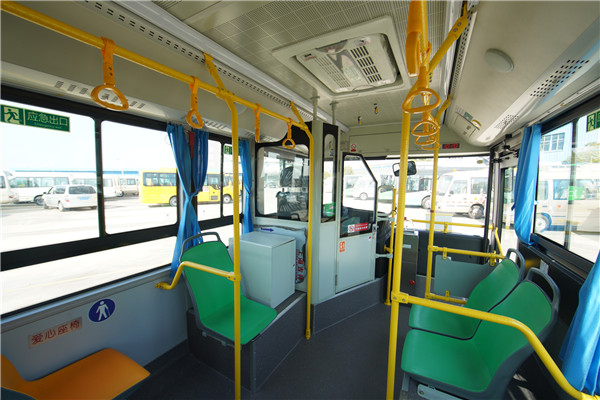 國(guó)泰JYB6800BEV公交車(chē)（純電動(dòng)13-24座）